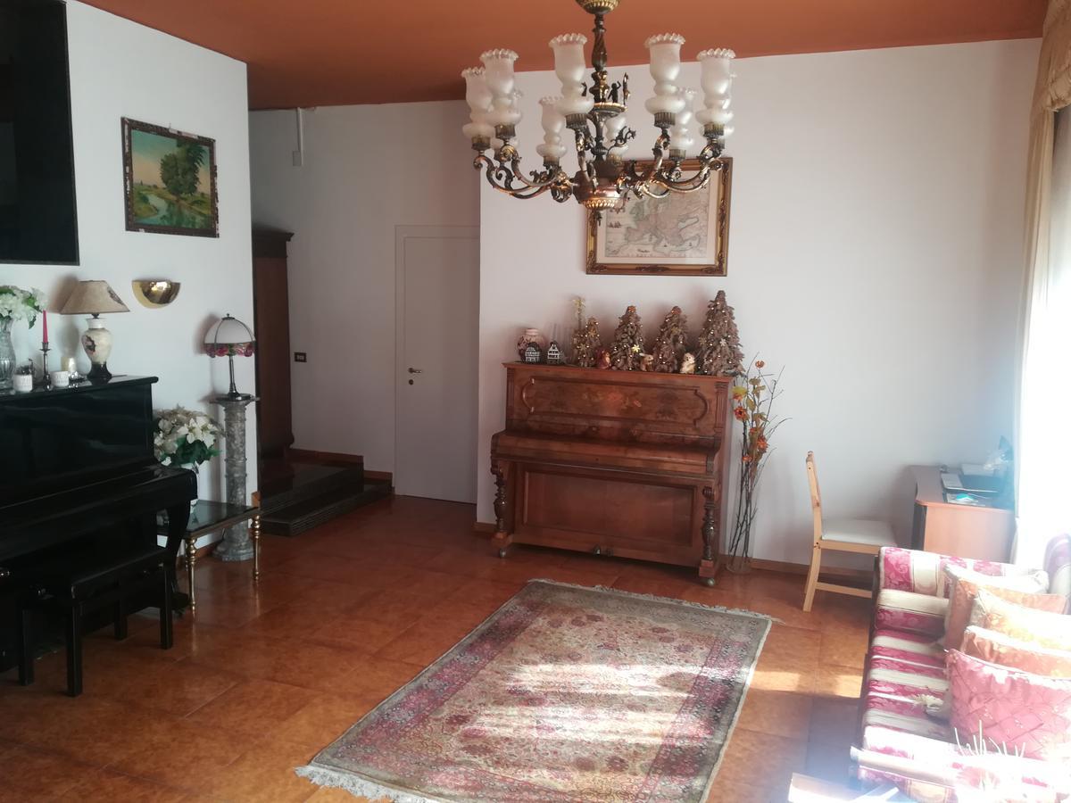 B&B Il Giardino Di Villa Anna Trecase Екстериор снимка