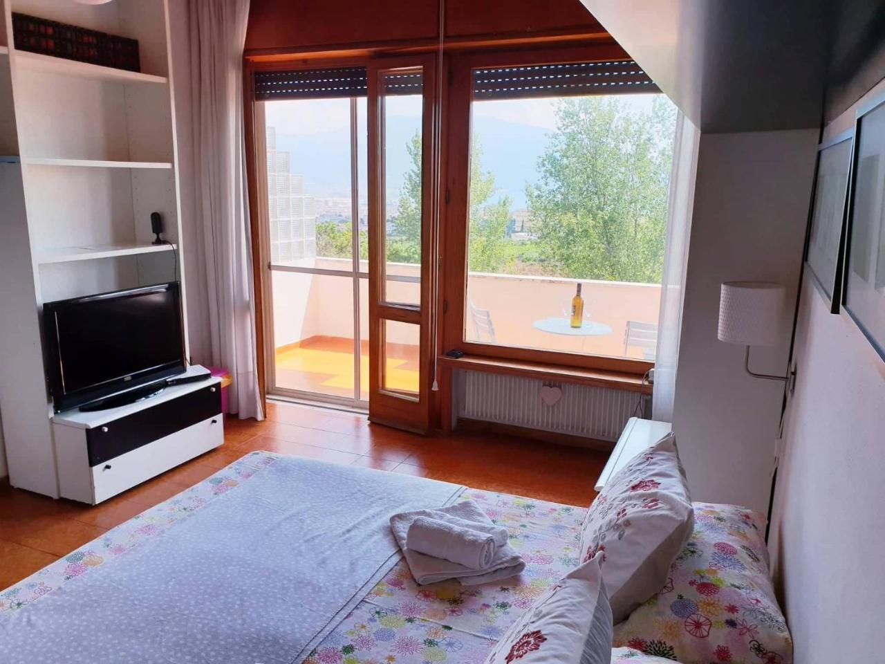 B&B Il Giardino Di Villa Anna Trecase Екстериор снимка